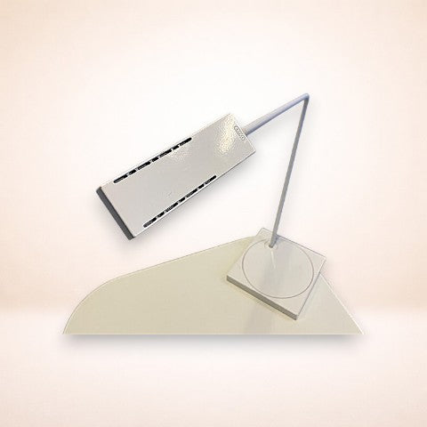 Skrivbordslampa Luxo Ninety