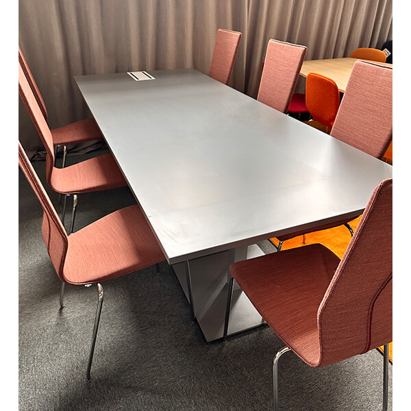 Konferensbord Kinnarps